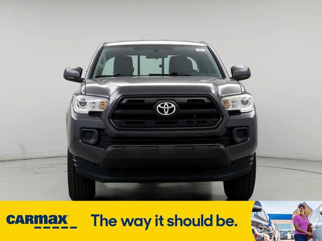 2017 toyota tacoma sr