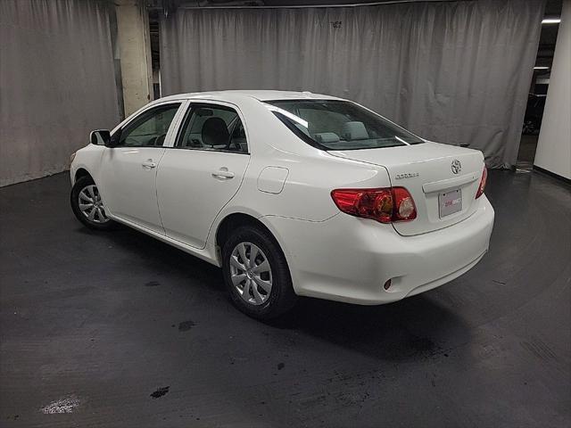 2010 toyota corolla le