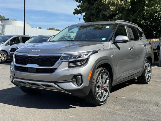 2023 kia seltos sx turbo