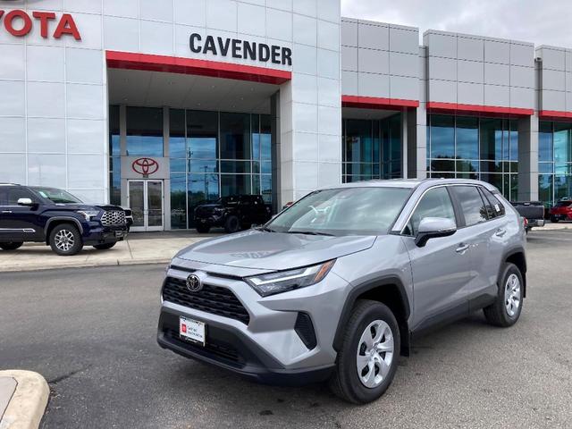 2024 toyota rav4 le
