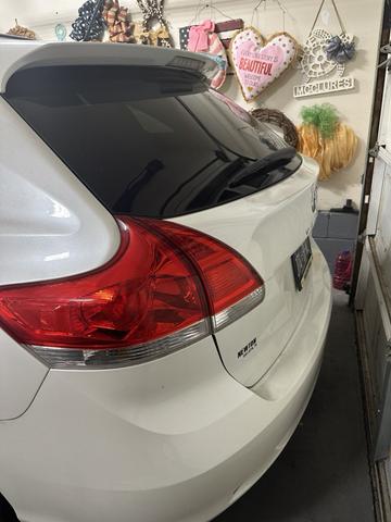 2010 toyota venza base