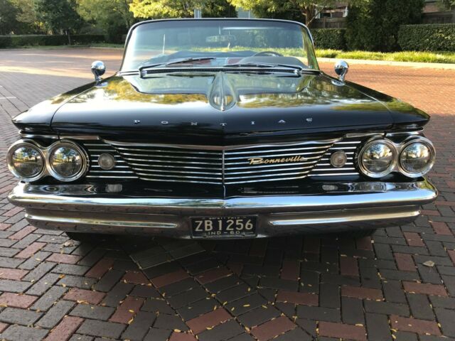 1960 pontiac bonneville beautiful car