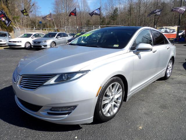 2014 lincoln mkz base