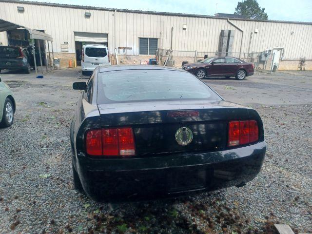 2009 ford mustang v6