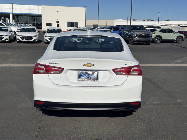 2022 chevrolet malibu fwd lt