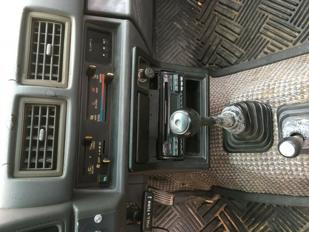 86 toyota pick up 4x4