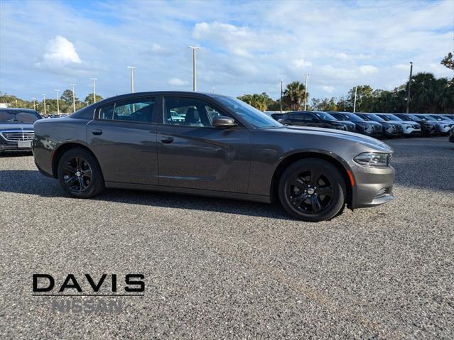 2022 dodge charger sxt