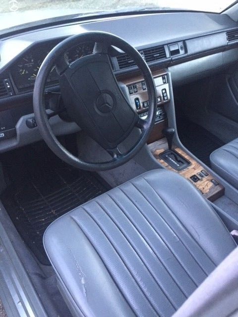 mercedes 260e