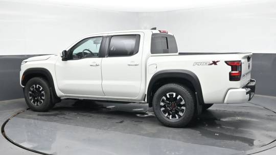 2024 Nissan Navara (Frontier) pro-x