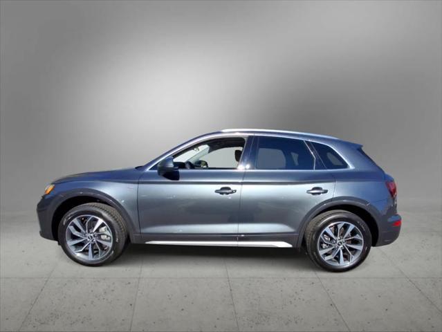 2022 audi q5 45 s line premium plus