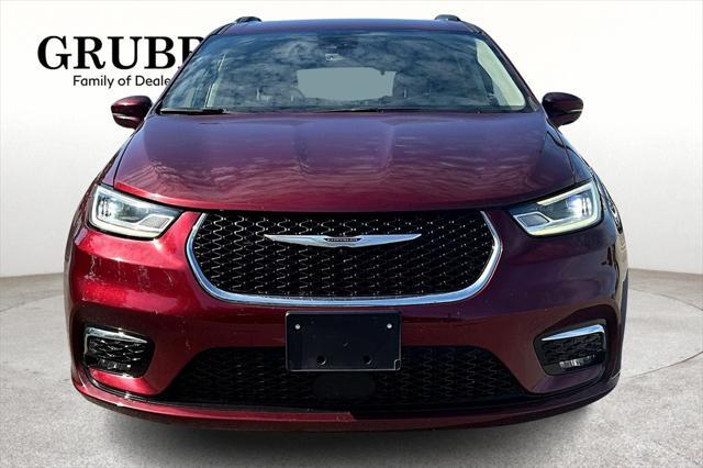 2022 chrysler pacifica touring l