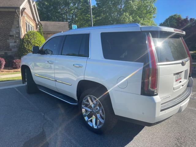 2017 cadillac escalade luxury