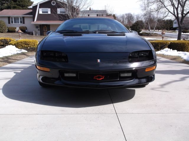 original, survior, 1993 camaro z28 with rare lt-1 v-8 and 6 speed manual trans