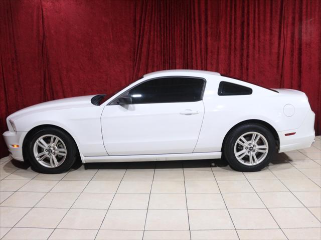 2014 ford mustang v6