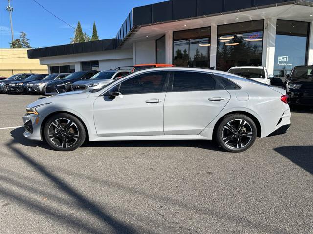 2022 kia k5 gt-line
