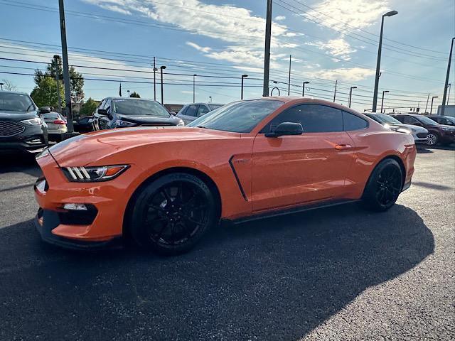 2020 ford shelby gt350 base