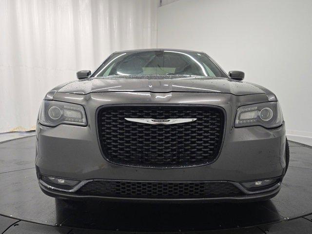 2015 chrysler 300 s