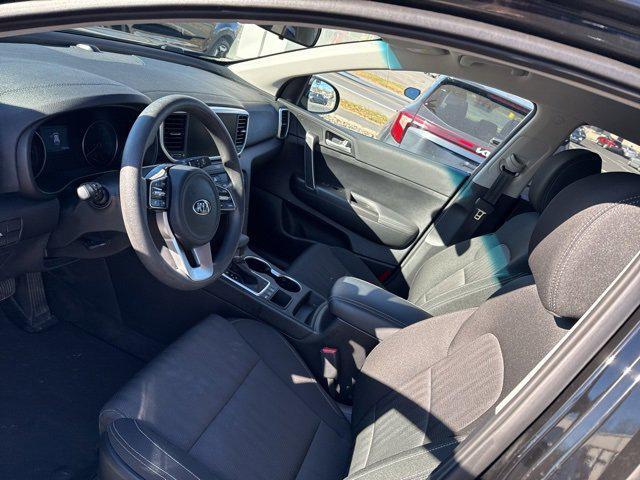 2022 kia sportage lx