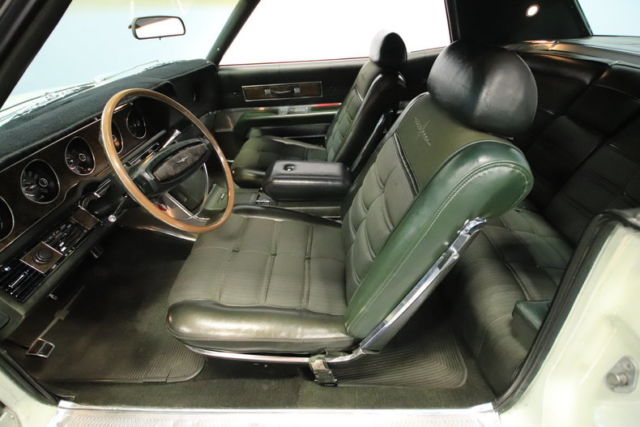 #'s matching 429 v8, auto, ps, a/c, front discs, lots of documents, gr8 t-bird!!