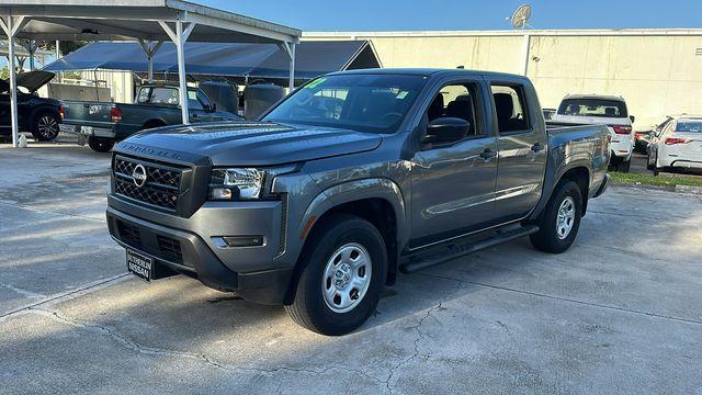 2022 nissan frontier s