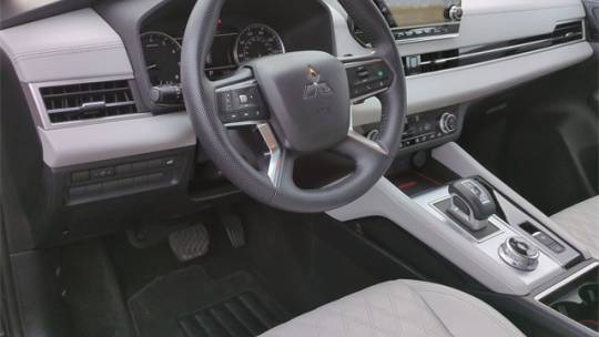 2022 Mitsubishi Outlander