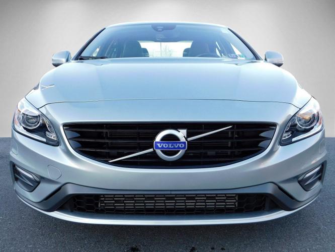 used 2018 volvo s60 t5 dynamic east petersburg, pa 17520 for sale in east petersburg, pennsylvania