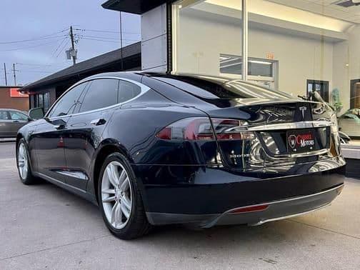 2014 tesla model s base in indianapolis, indiana