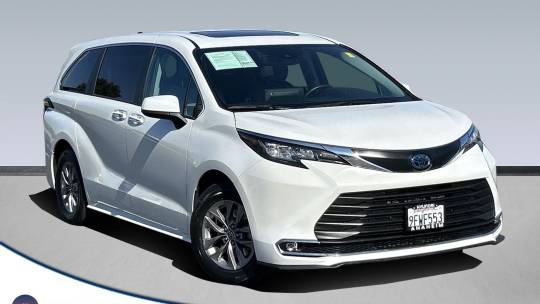 2023 Toyota Sienna