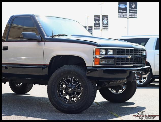 1989 chevrolet pickup truck base