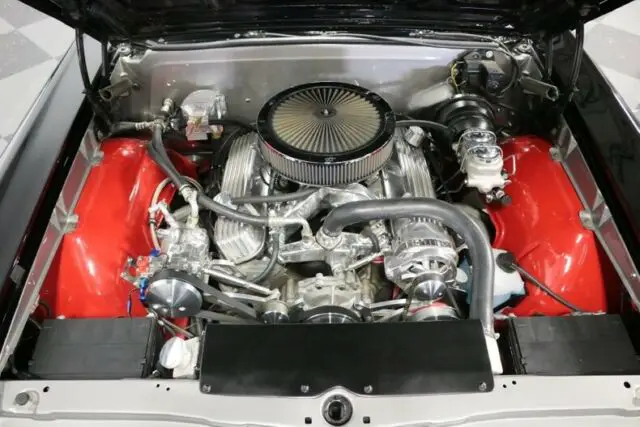 awesome fresh frame off build! strong 468 v8, auto, a/c, ps/b, 4 whl discs, wow!