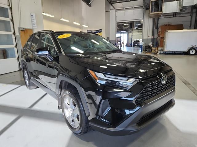 2022 toyota rav4 xle