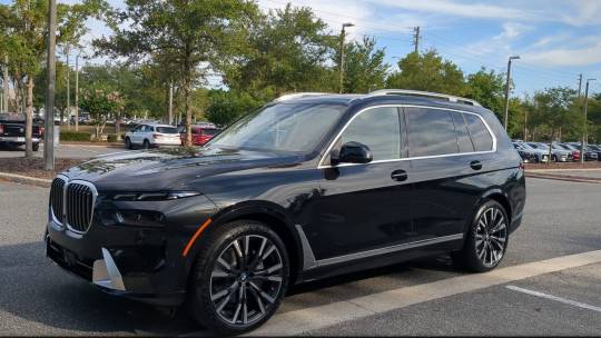 2025 BMW X7
