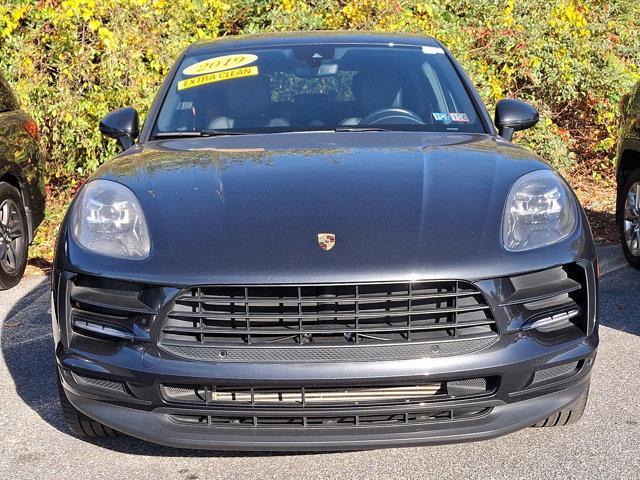 2019 porsche macan base