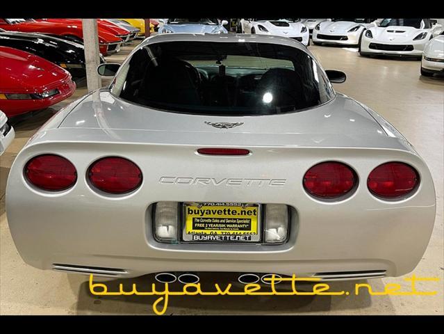 2003 chevrolet corvette base
