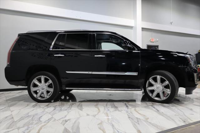 2018 cadillac escalade luxury