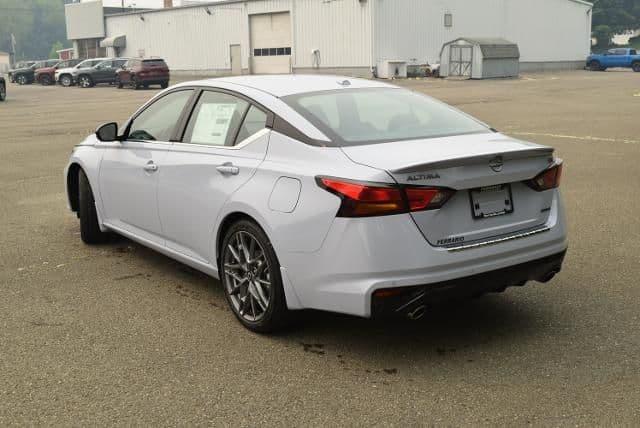 2023 nissan altima 2.0 sr in elmira, new york