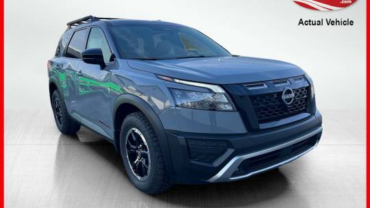 2025 Nissan se