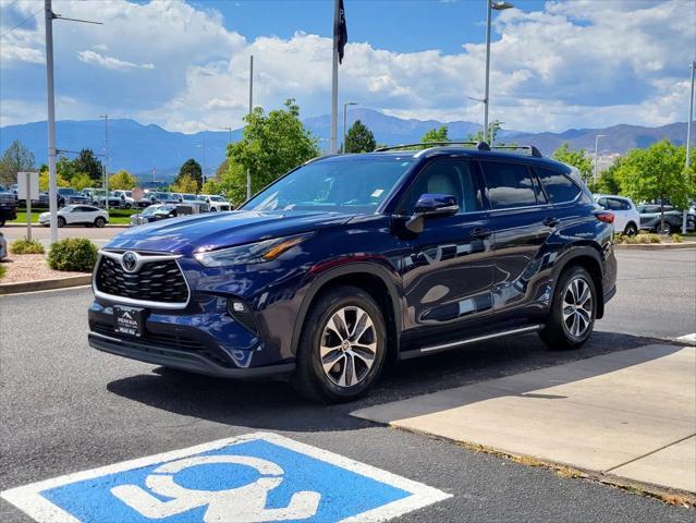 2022 toyota highlander xle