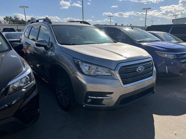 2019 subaru ascent limited 7-passenger