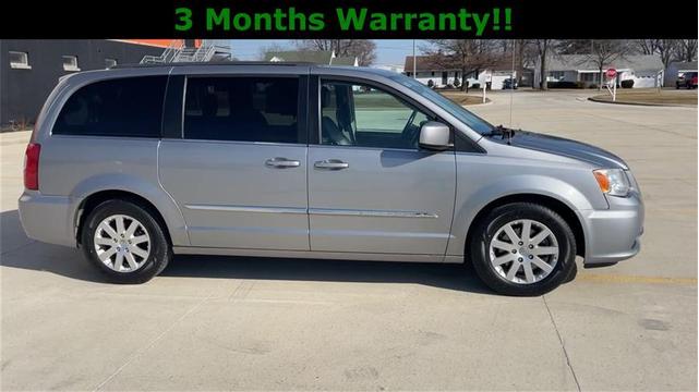2014 chrysler town & country touring