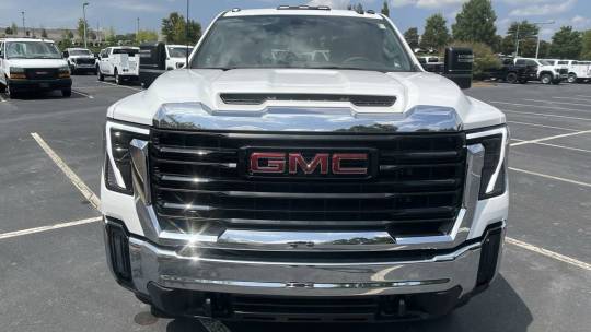2024 GMC Sierra 2500hd pro
