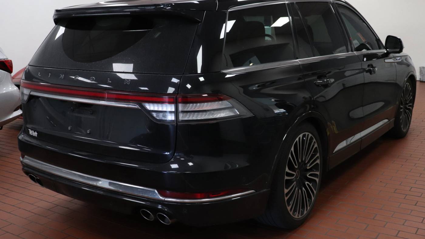 2021 lincoln aviator black label