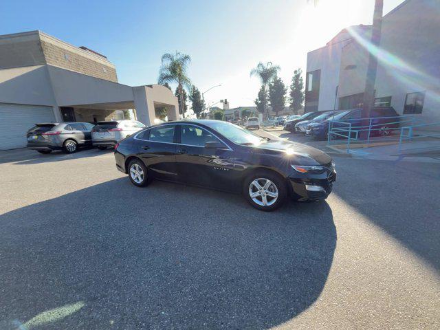 2023 chevrolet malibu fwd 1lt