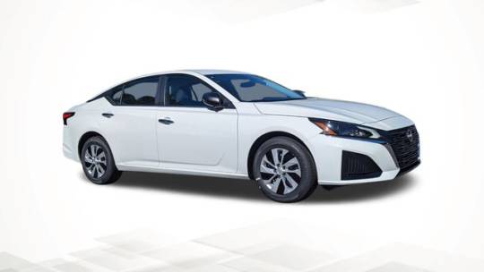 2025 Nissan Altima