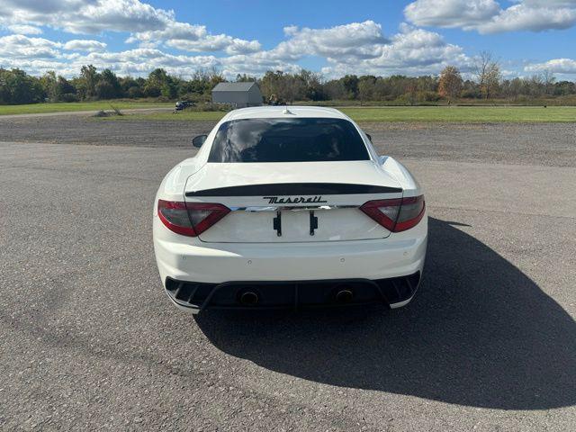 2013 maserati granturismo sport