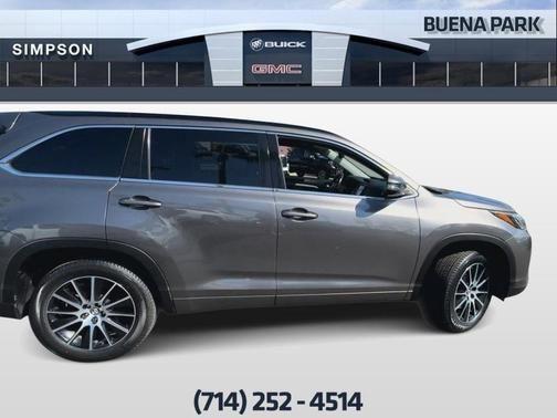 2017 toyota highlander