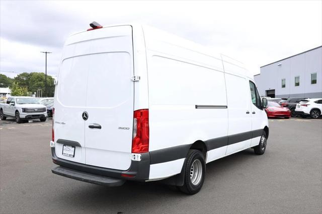 2022 mercedes-benz sprinter 3500 high roof