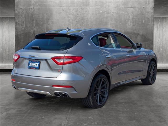 2017 maserati levante s
