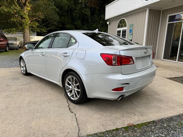2011 lexus is 250 base