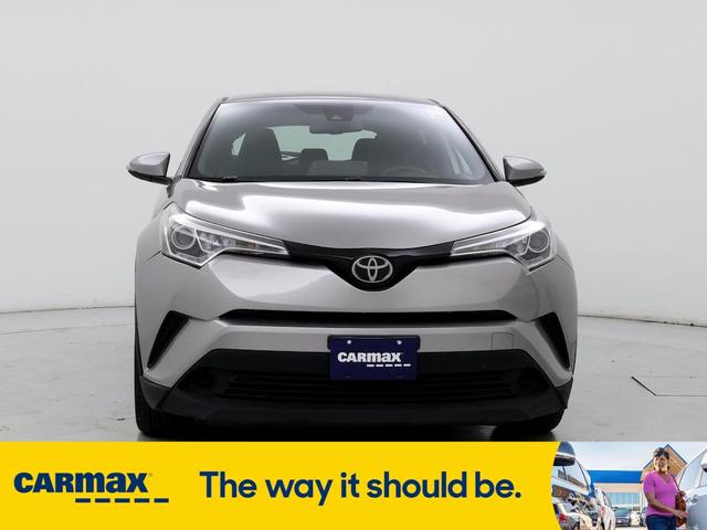 2019 toyota c-hr xle